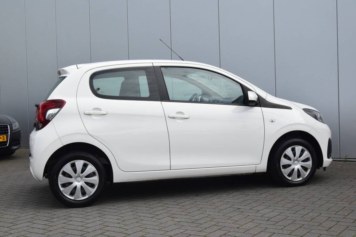 Peugeot 108 Peugeot 108 1.0 e-VTi Active Airco Audio/Bluetooth/DAB