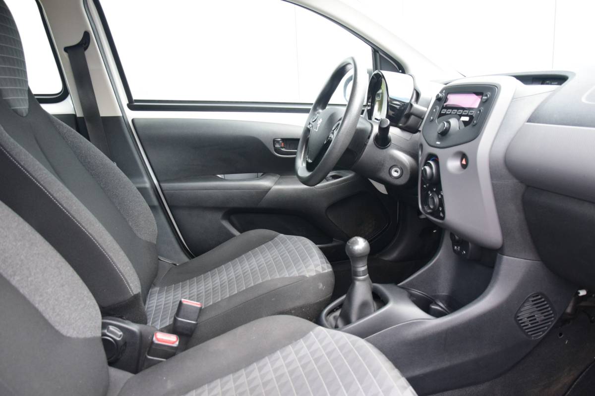 Peugeot 108 Peugeot 108 1.0 e-VTi Active Airco Audio/Bluetooth/DAB