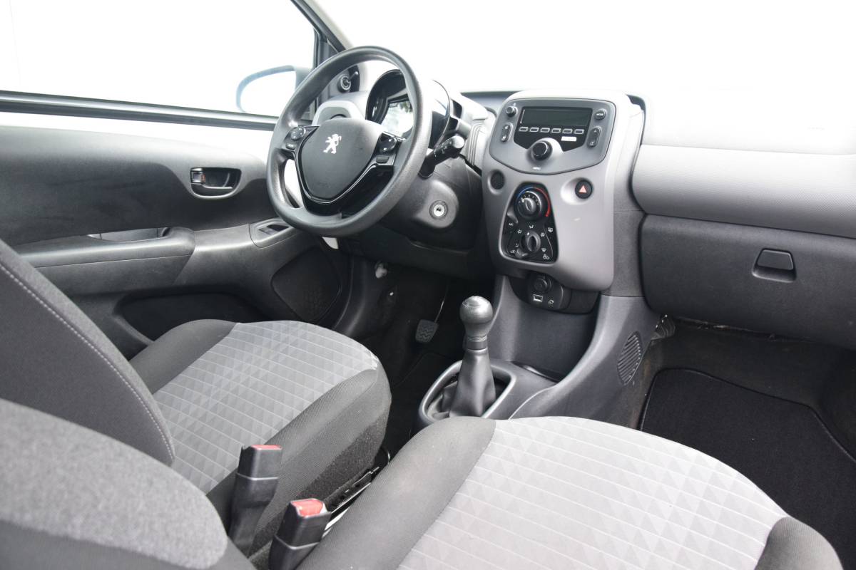 Peugeot 108 Peugeot 108 1.0 e-VTi Active Airco Audio/Bluetooth/DAB