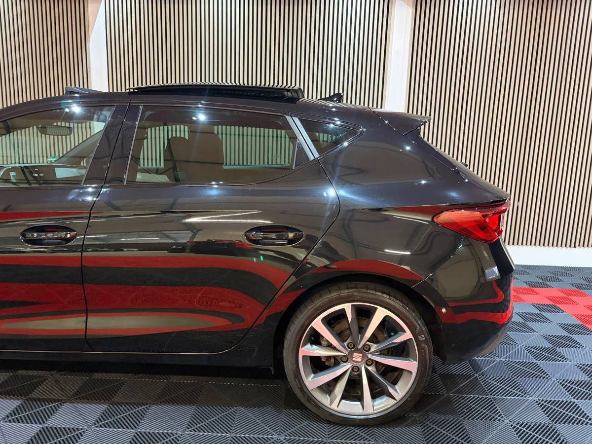 SEAT Leon Seat LEON 1.4 TSI eHybrid PHEV FR Business Intense Pano Camera Memory Seats