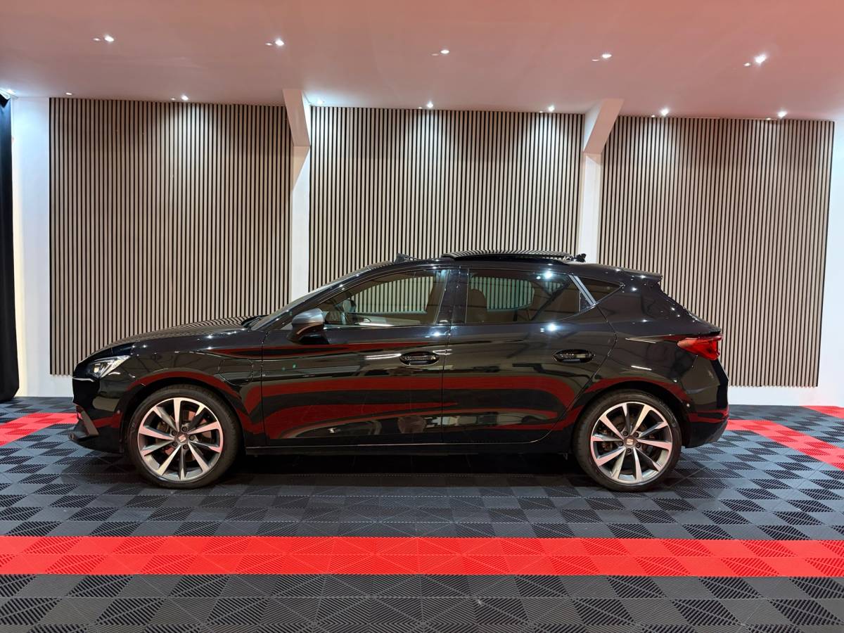 SEAT Leon Seat LEON 1.4 TSI eHybrid PHEV FR Business Intense Pano Camera Memory Seats