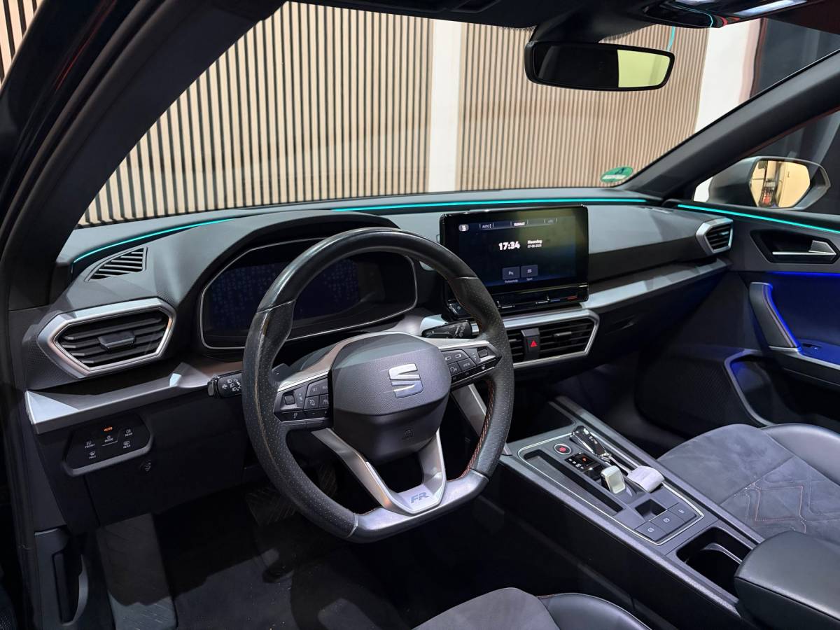 SEAT Leon Seat LEON 1.4 TSI eHybrid PHEV FR Business Intense Pano Camera Memory Seats