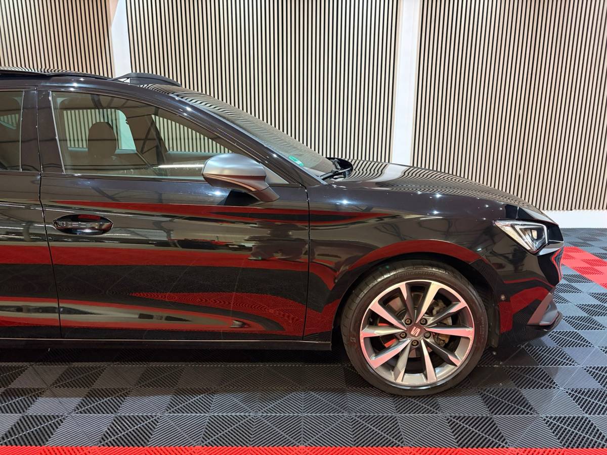 SEAT Leon Seat LEON 1.4 TSI eHybrid PHEV FR Business Intense Pano Camera Memory Seats