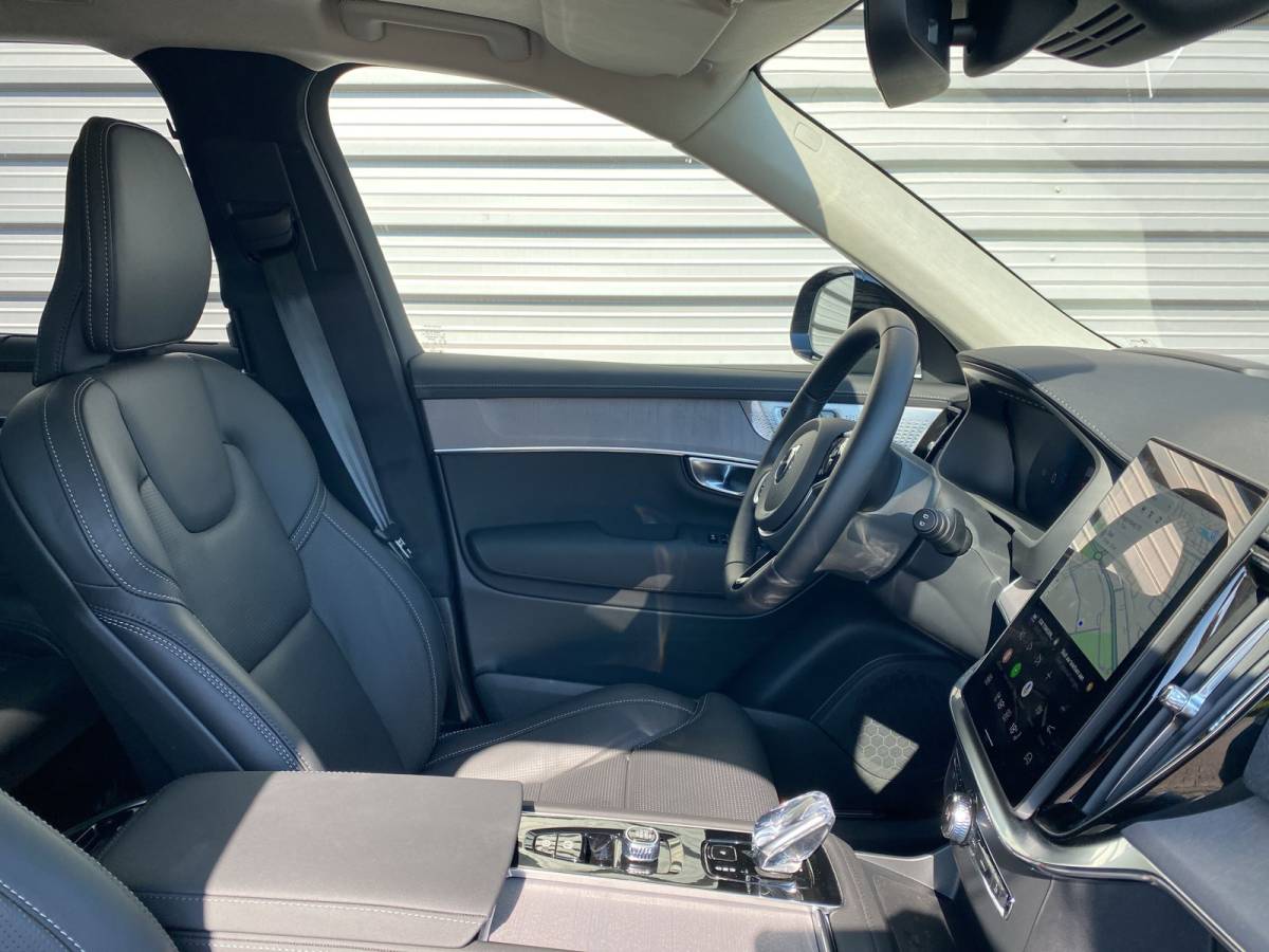Volvo XC90 Volvo XC90 2.0 T8 Plug-in hybrid AWD Ultra Dark / Bowers & Wilkins / Luchtvering / Trekhaak / 360 camera /
