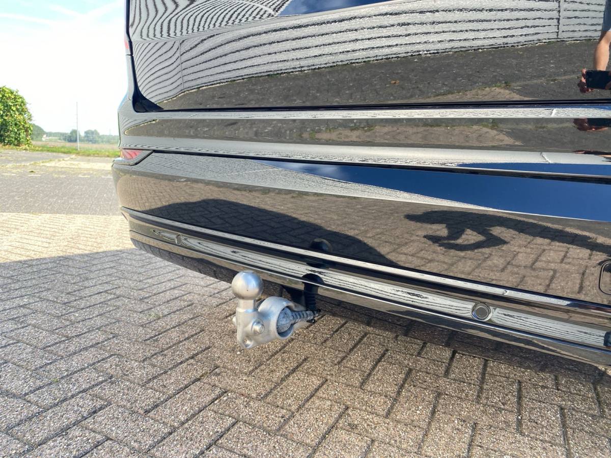 Volvo XC90 Volvo XC90 2.0 T8 Plug-in hybrid AWD Ultra Dark / Bowers & Wilkins / Luchtvering / Trekhaak / 360 camera /