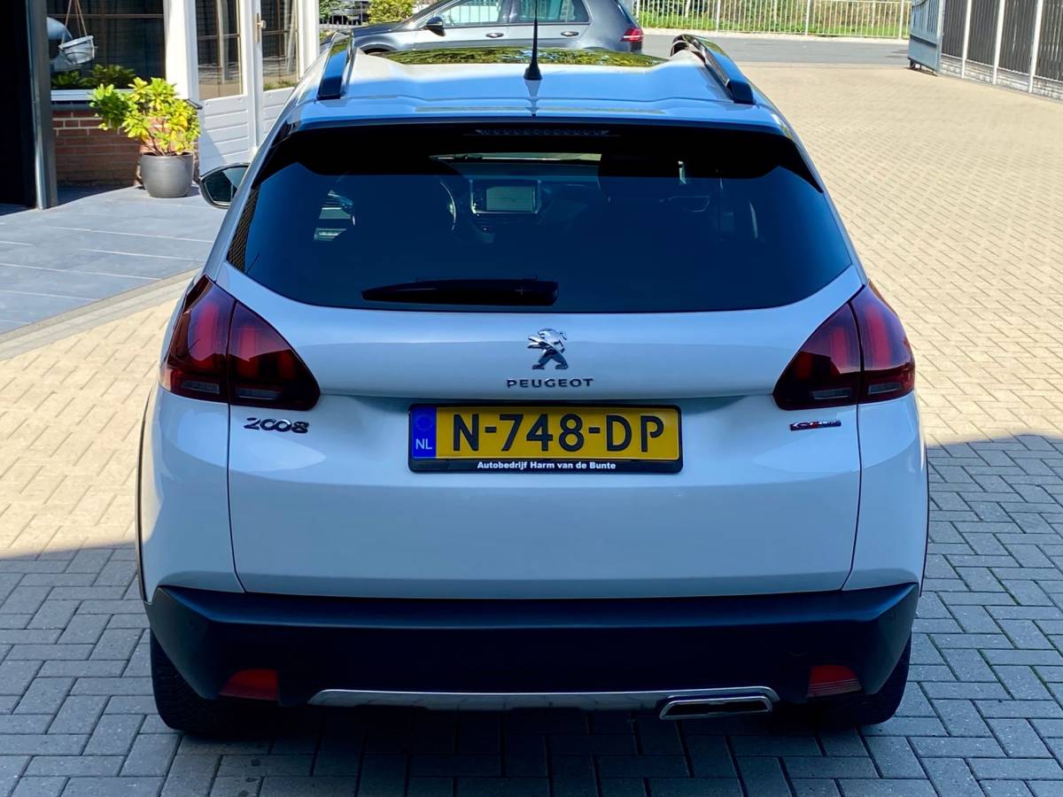 Peugeot 2008 Peugeot 2008 1.2 PureTech GT-line PANO NAVI XENON CRUISE PDC CLIMA LED AUTOMAAT