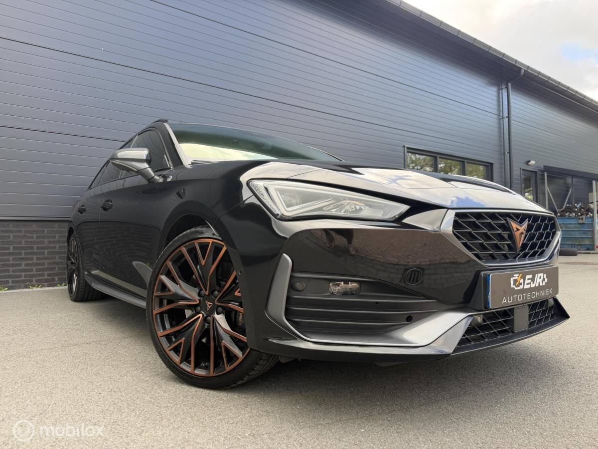CUPRA Leon Sportstourer CUPRA Leon Sportstourer 1.4 e-Hybrid VZ Copper Edition VOL!