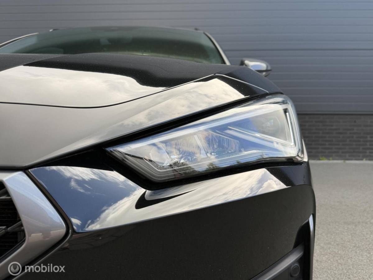 CUPRA Leon Sportstourer CUPRA Leon Sportstourer 1.4 e-Hybrid VZ Copper Edition VOL!