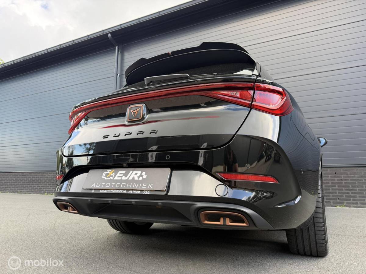 CUPRA Leon Sportstourer CUPRA Leon Sportstourer 1.4 e-Hybrid VZ Copper Edition VOL!