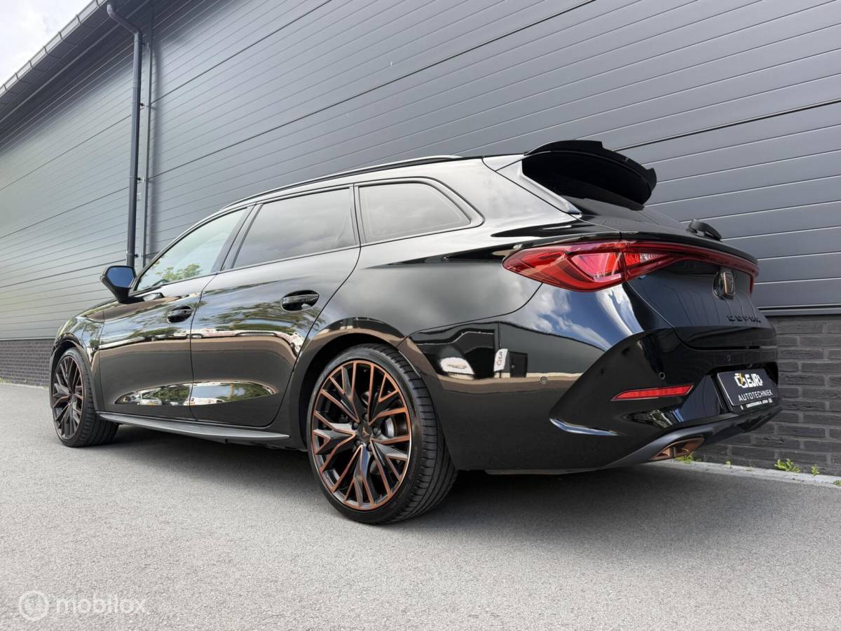 CUPRA Leon Sportstourer CUPRA Leon Sportstourer 1.4 e-Hybrid VZ Copper Edition VOL!