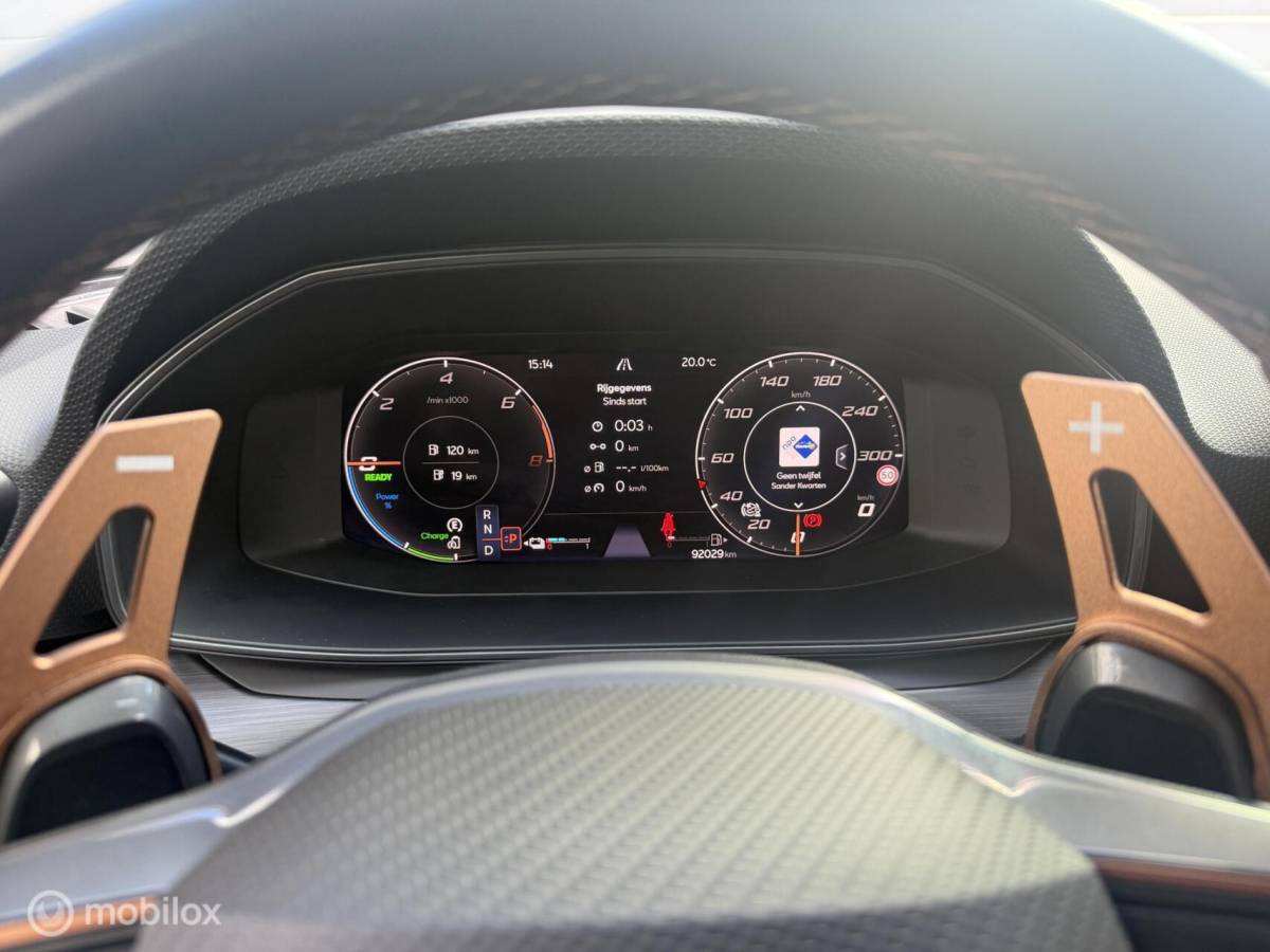 CUPRA Leon Sportstourer CUPRA Leon Sportstourer 1.4 e-Hybrid VZ Copper Edition VOL!
