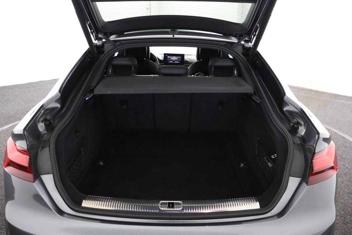 Audi A5 Audi A5 Sportback 35 TFSI S edition Competition |NAP|1e eigenaar|BTW|Pano
