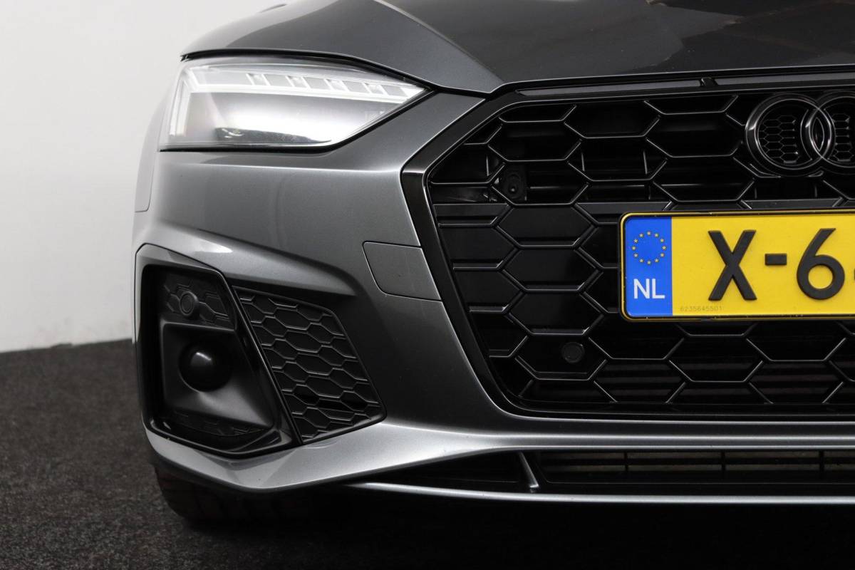 Audi A5 Audi A5 Sportback 35 TFSI S edition Competition |NAP|1e eigenaar|BTW|Pano