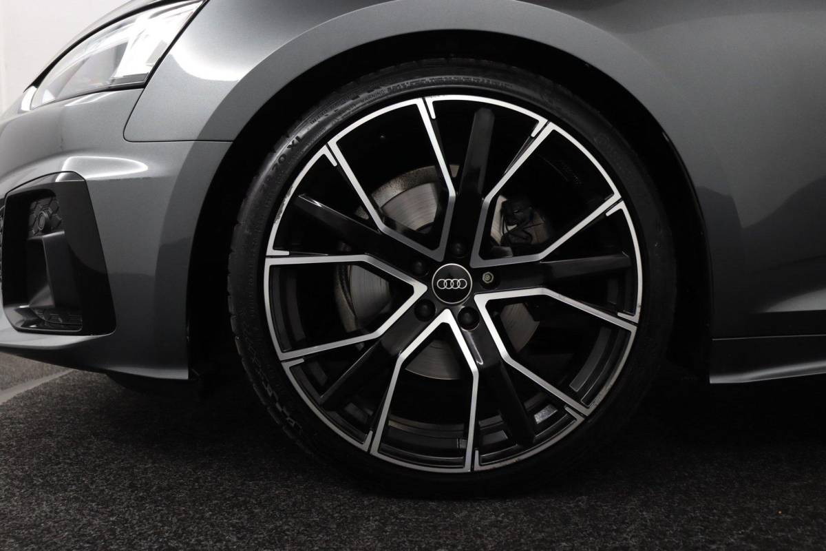 Audi A5 Audi A5 Sportback 35 TFSI S edition Competition |NAP|1e eigenaar|BTW|Pano