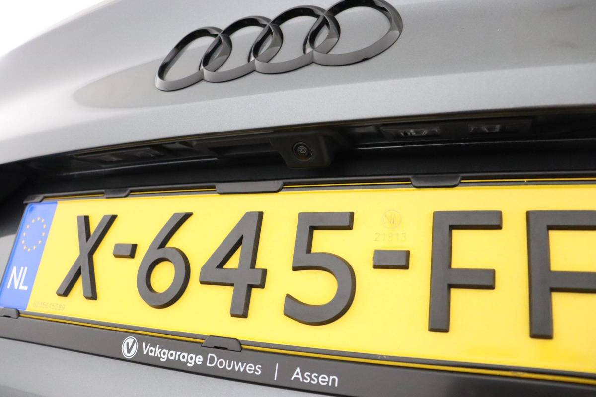 Audi A5 Audi A5 Sportback 35 TFSI S edition Competition |NAP|1e eigenaar|BTW|Pano