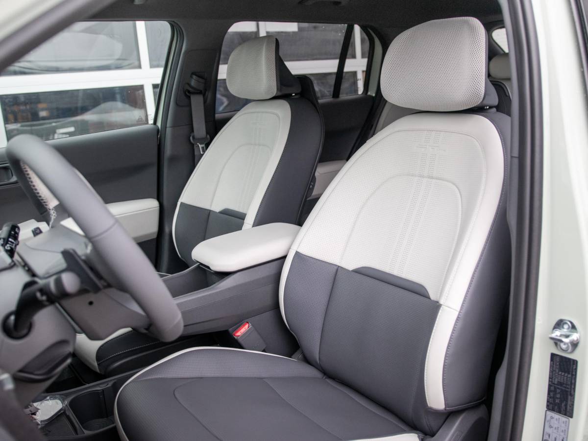 Kia EV3 Kia EV3 GT-Line Business Edition 81.4 kWh | Actieprijs* | Navi. | Clima. | Adapt. Cruise. | Parkeersensoren | Dodehoekassistentie | Stoel&Stuur Verwarming | GT-Line Vegan Lederen Stoelbekleding
