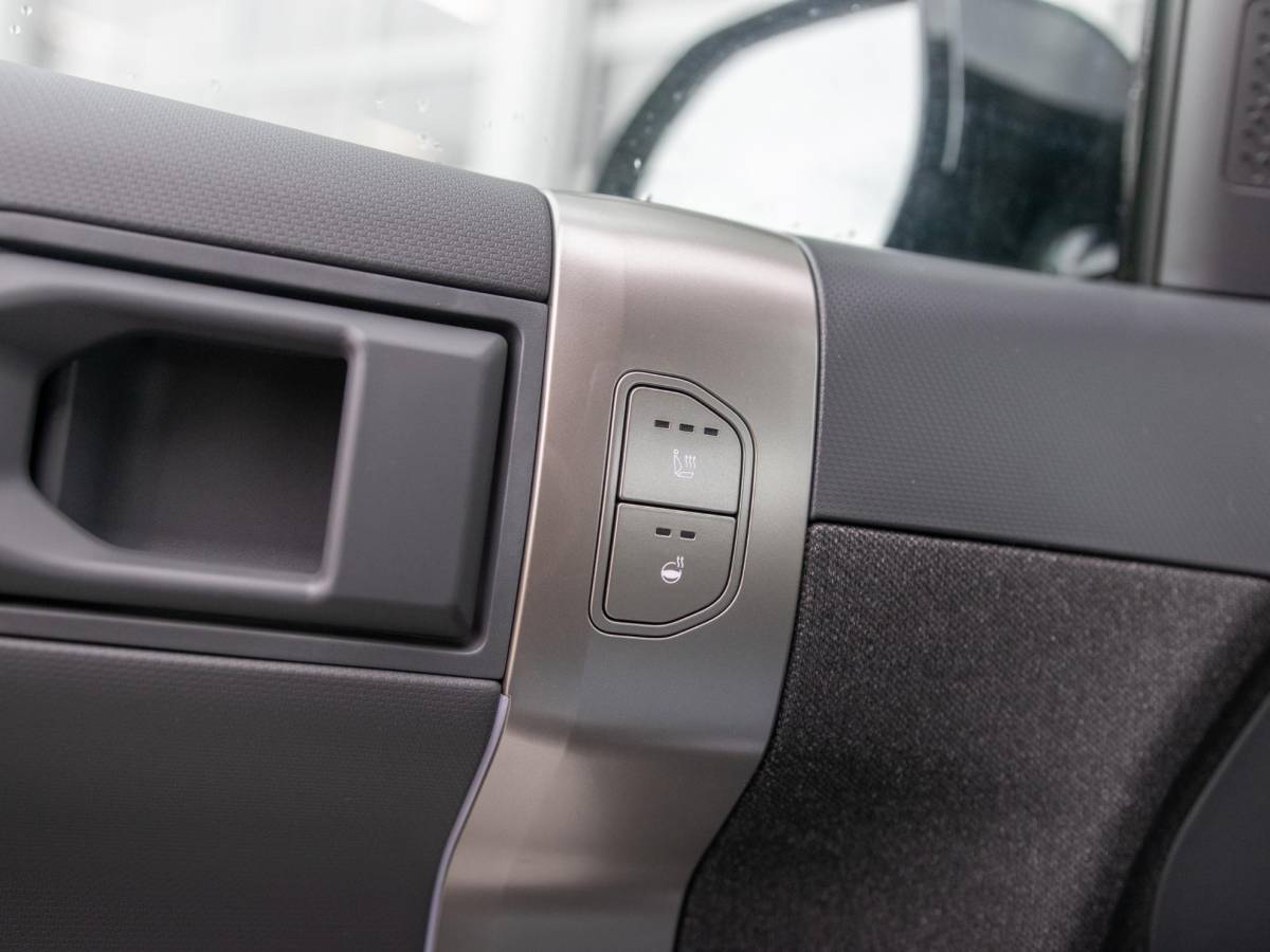 Kia EV3 Kia EV3 GT-Line Business Edition 81.4 kWh | Actieprijs* | Navi. | Clima. | Adapt. Cruise. | Parkeersensoren | Dodehoekassistentie | Stoel&Stuur Verwarming | GT-Line Vegan Lederen Stoelbekleding