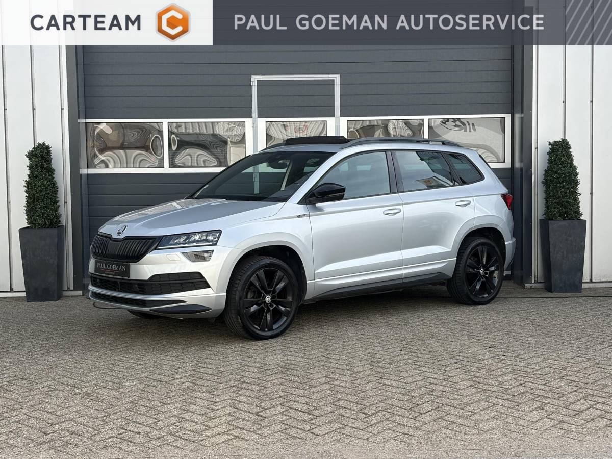 Škoda Karoq Skoda Karoq 1.5 TSI ACT Sportline | Pano | Keyless | Parkeer sensoren | Elektrisch klep |