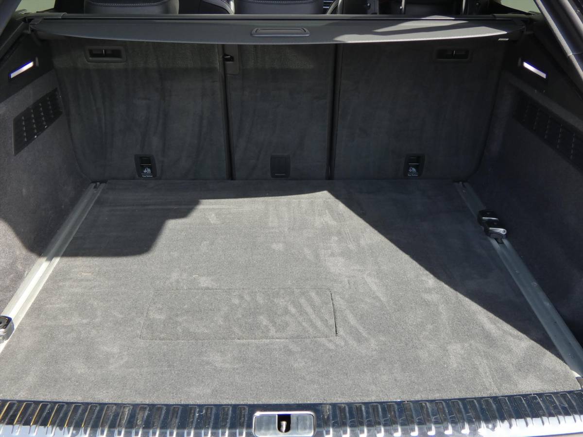 Audi Q8 Audi Q8 60 TFSI e Quattro S-Line |Pano |B&O |Elektr.Trekhaak |ACC |Maxton