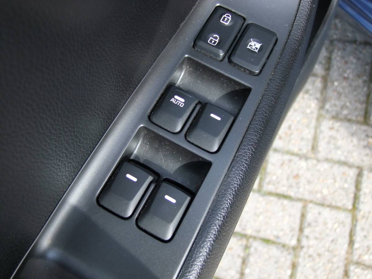 Kia Picanto Kia Picanto 1.0 CVVT ComfortPlusLine Navigator , Camera , Climate control enz.