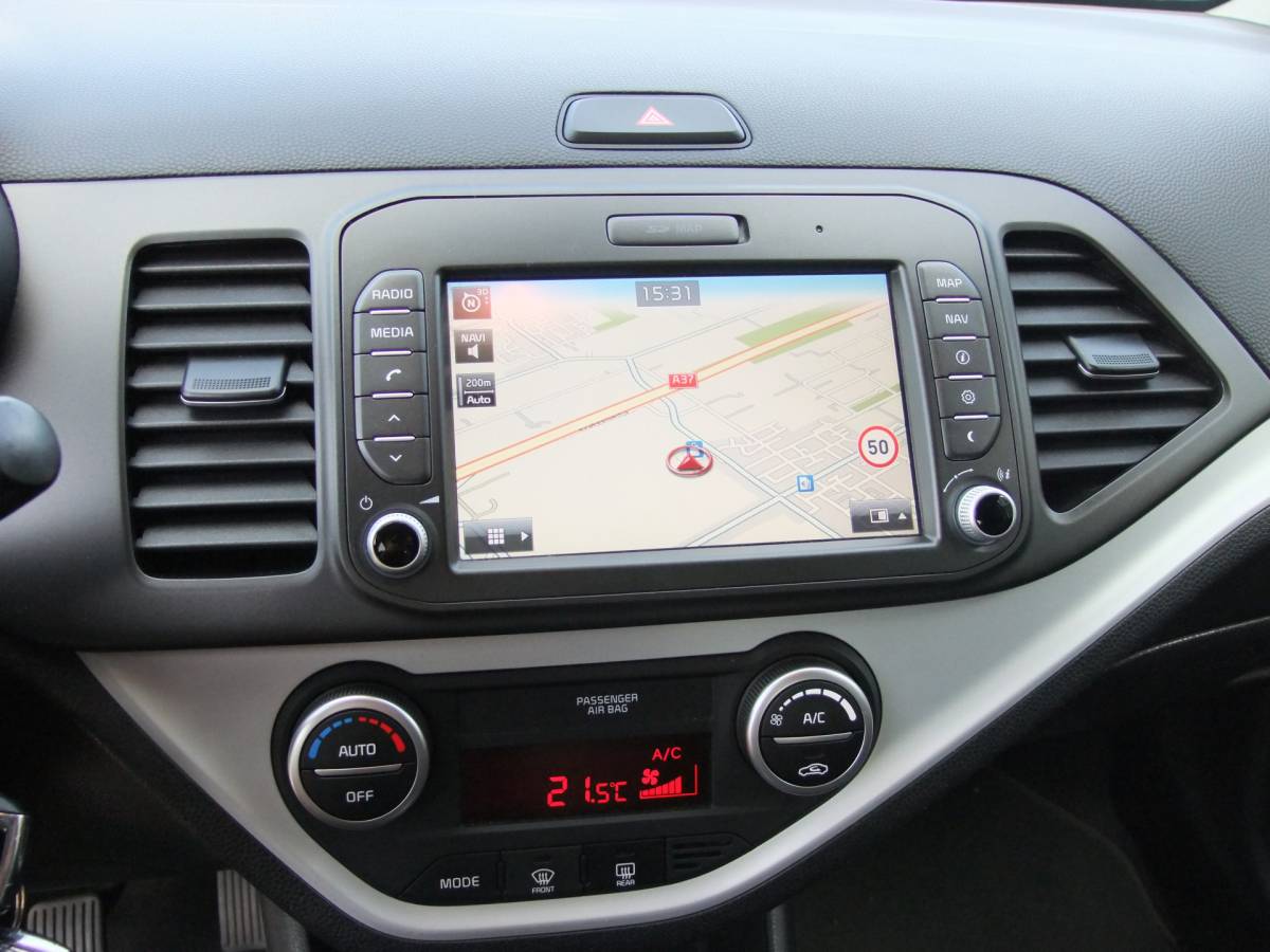 Kia Picanto Kia Picanto 1.0 CVVT ComfortPlusLine Navigator , Camera , Climate control enz.