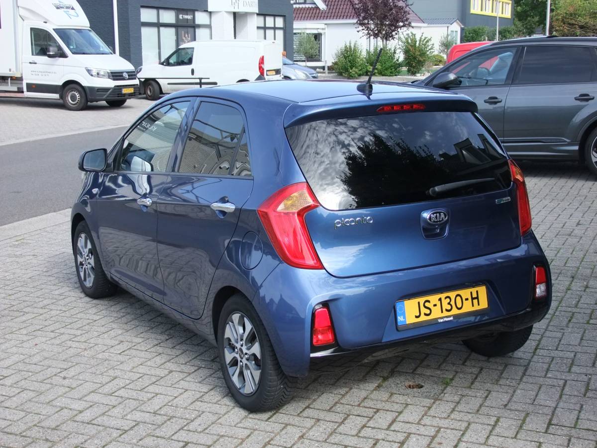 Kia Picanto Kia Picanto 1.0 CVVT ComfortPlusLine Navigator , Camera , Climate control enz.
