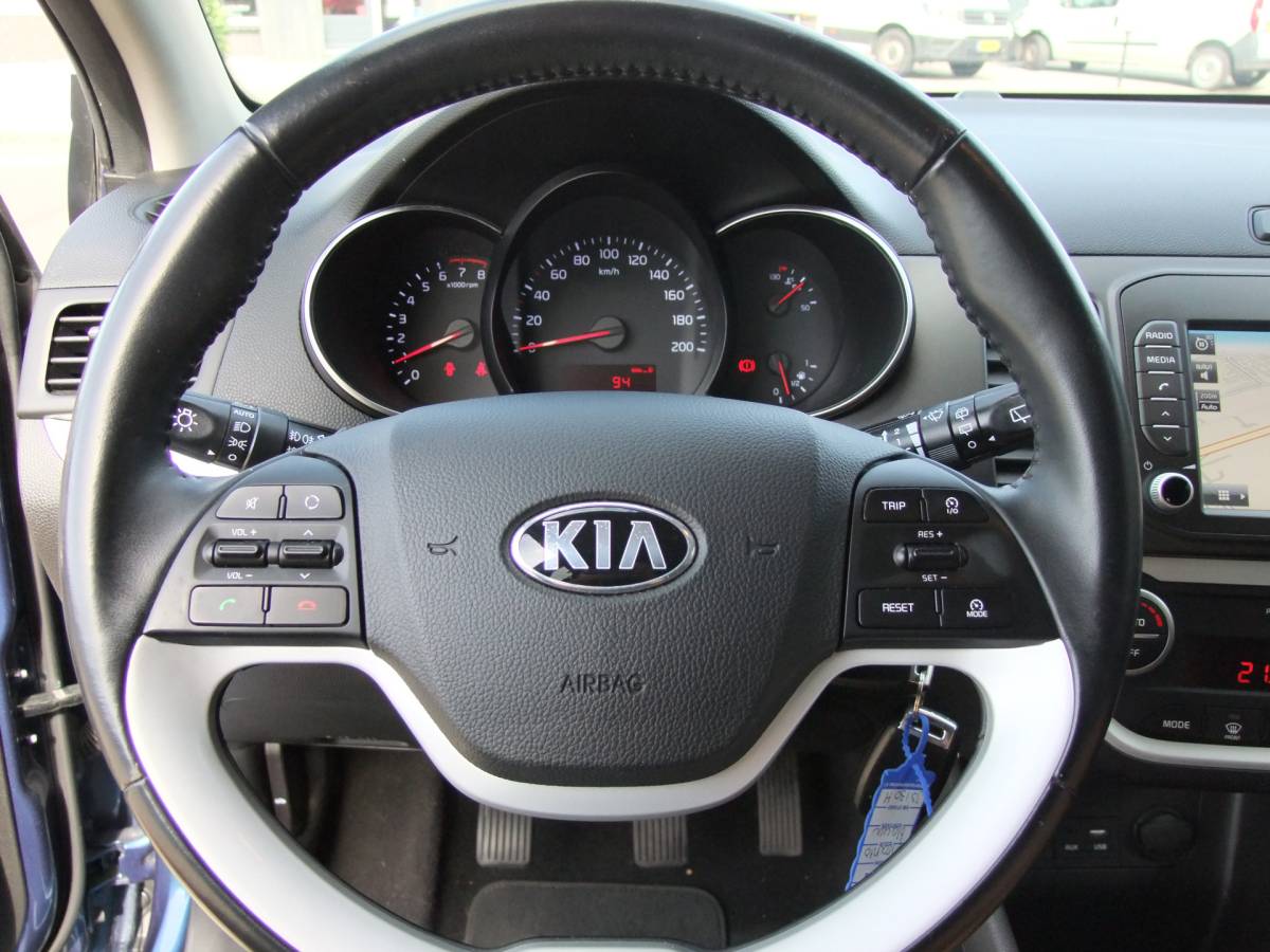 Kia Picanto Kia Picanto 1.0 CVVT ComfortPlusLine Navigator , Camera , Climate control enz.