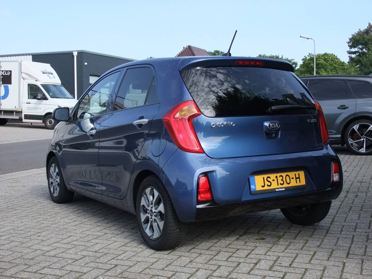 Kia Picanto Kia Picanto 1.0 CVVT ComfortPlusLine Navigator , Camera , Climate control enz.