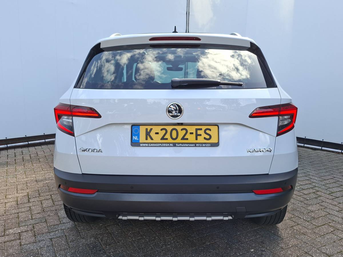Škoda Karoq ŠKODA Karoq 1.5 TSI ACT Style Pano 360° Carplay Trekhaak Business Sportline