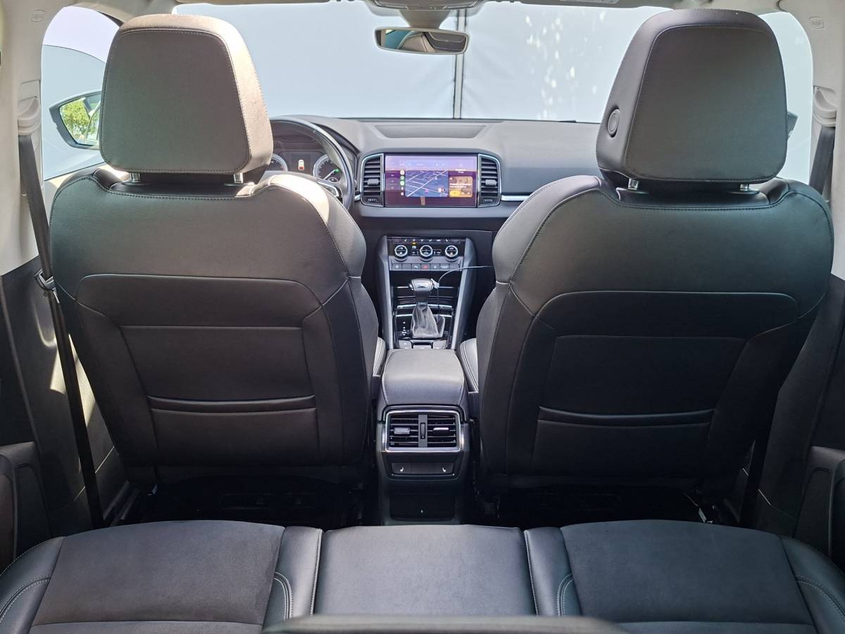 Škoda Karoq ŠKODA Karoq 1.5 TSI ACT Style Pano 360° Carplay Trekhaak Business Sportline