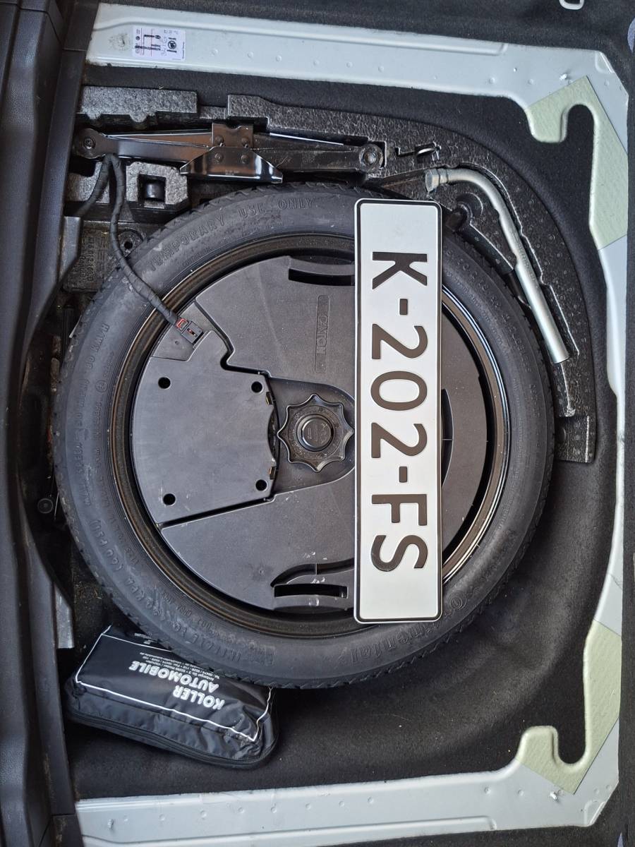 Škoda Karoq ŠKODA Karoq 1.5 TSI ACT Style Pano 360° Carplay Trekhaak Business Sportline
