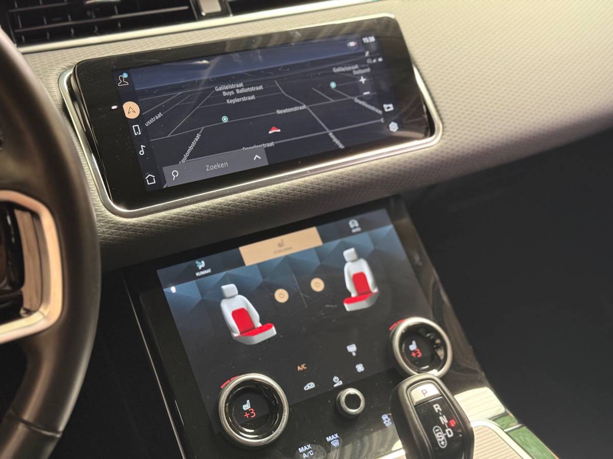 Land Rover Range Rover Evoque Land Rover RANGE ROVER EVOQUE 1.5 P300e AWD SE | Stoelverwarming | Camera | Carplay | HUD