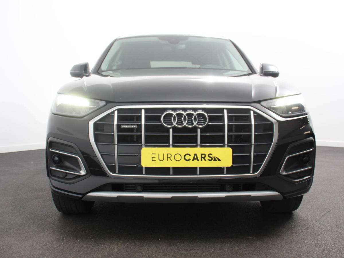 Audi Q5 Audi Q5 50 TFSI e quattro S edition Climate control Adaptieve cruise control Led Apple Carplay/ Android Auto Parkeersensoren Verwarmde voorstoelen Keyless Lane assist Lichtmetalen velgen