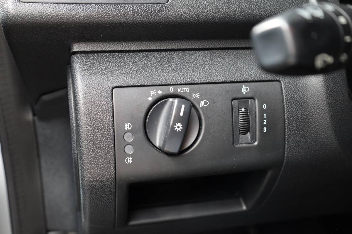 Mercedes-Benz A-Klasse Mercedes-Benz A-klasse 170 Avantgarde TREKHAAK LEER CRUISE AIRCO ELEC.SPIEGELS LMV ALL-SEASON NAP ZEER NETJES!!