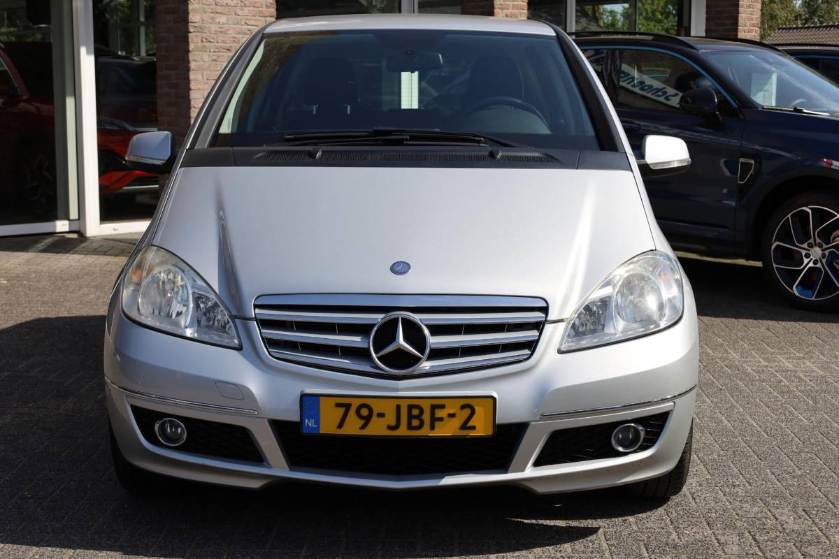 Mercedes-Benz A-Klasse Mercedes-Benz A-klasse 170 Avantgarde TREKHAAK LEER CRUISE AIRCO ELEC.SPIEGELS LMV ALL-SEASON NAP ZEER NETJES!!