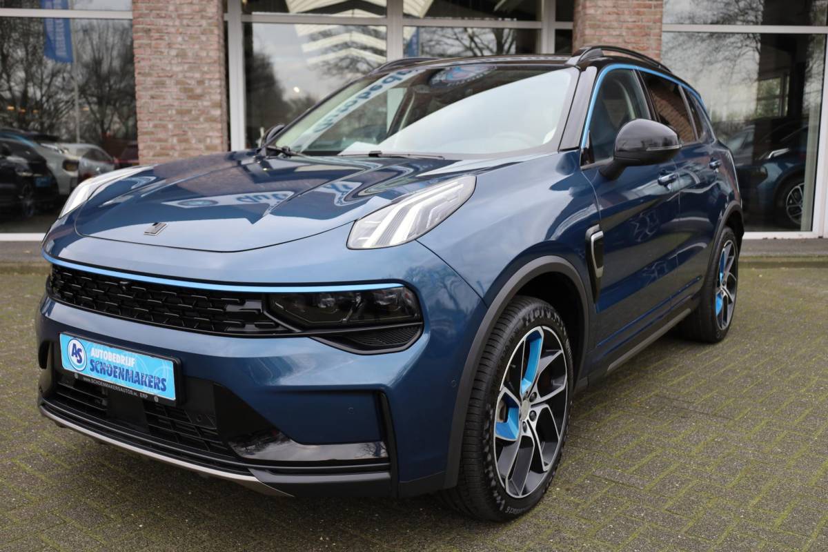 Lynk & Co 01 Lynk & Co 01 1.5 261PK! 6.6Kwh LADEN! 360-CAMERA STOELVERW. PANO/SCHUIF MEMORY INFINITY DAB NAVI CARPLAY ELEK.ACHTERKLEP 20″LMV