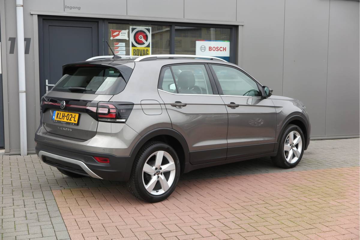 Volkswagen T-Cross Volkswagen T-Cross 1.0 TSI 110pk DSG Style, Led, Virtual Cockpit, Navigatie, Stoelverwarming, DAB+ ,Carplay ,etc .
