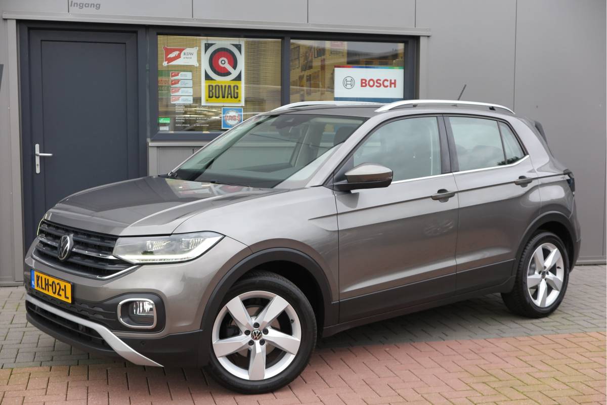 Volkswagen T-Cross Volkswagen T-Cross 1.0 TSI 110pk DSG Style, Led, Virtual Cockpit, Navigatie, Stoelverwarming, DAB+ ,Carplay ,etc .