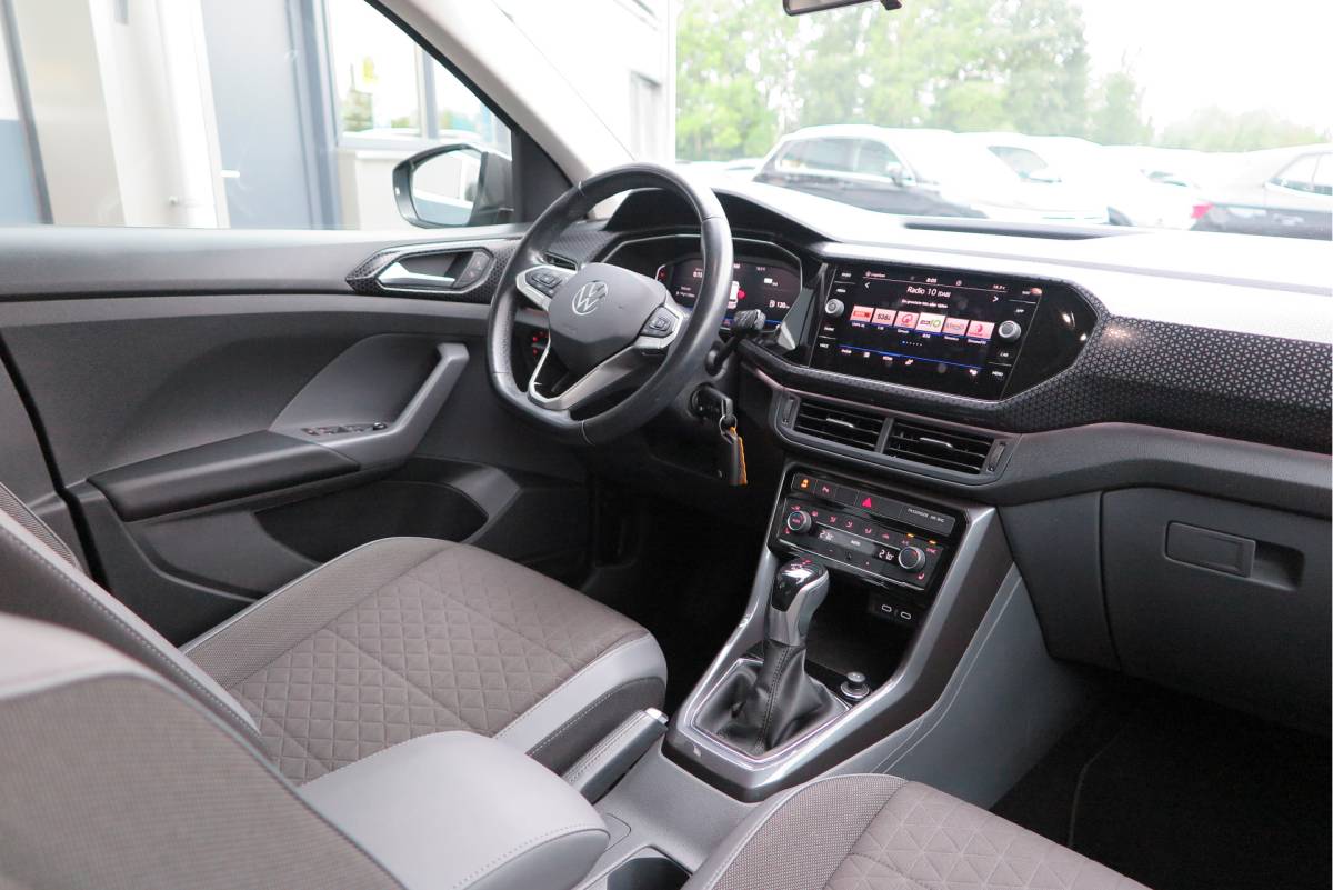 Volkswagen T-Cross Volkswagen T-Cross 1.0 TSI 110pk DSG Style, Led, Virtual Cockpit, Navigatie, Stoelverwarming, DAB+ ,Carplay ,etc .