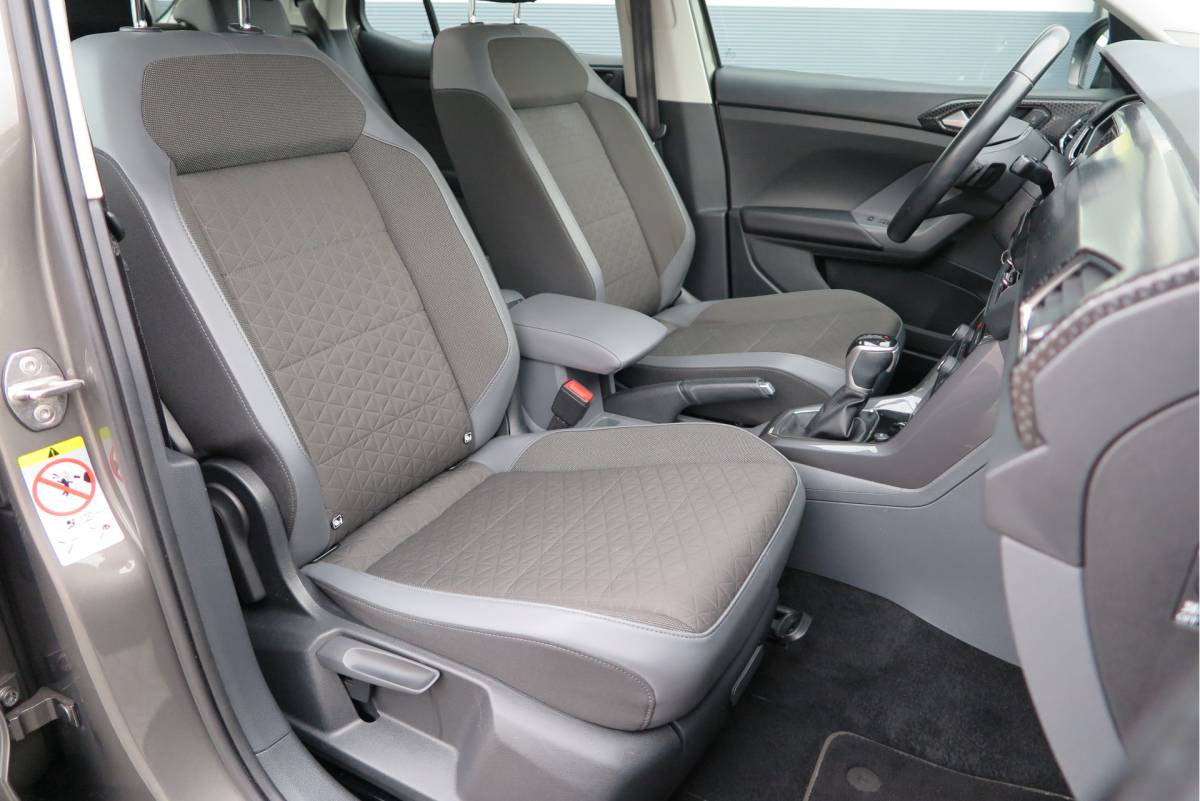 Volkswagen T-Cross Volkswagen T-Cross 1.0 TSI 110pk DSG Style, Led, Virtual Cockpit, Navigatie, Stoelverwarming, DAB+ ,Carplay ,etc .