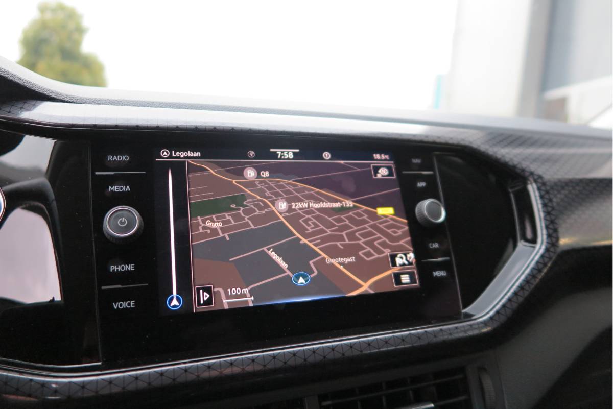 Volkswagen T-Cross Volkswagen T-Cross 1.0 TSI 110pk DSG Style, Led, Virtual Cockpit, Navigatie, Stoelverwarming, DAB+ ,Carplay ,etc .