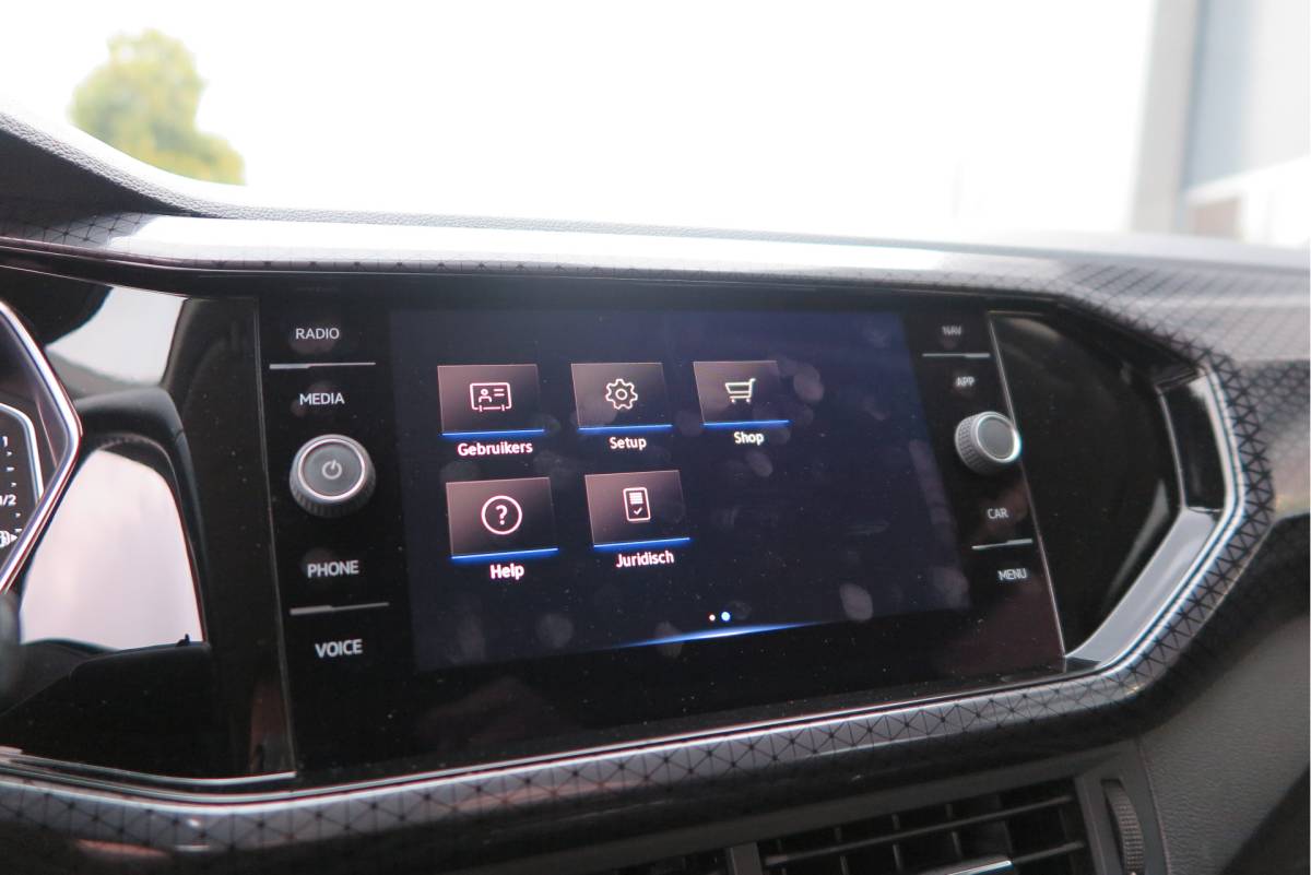 Volkswagen T-Cross Volkswagen T-Cross 1.0 TSI 110pk DSG Style, Led, Virtual Cockpit, Navigatie, Stoelverwarming, DAB+ ,Carplay ,etc .