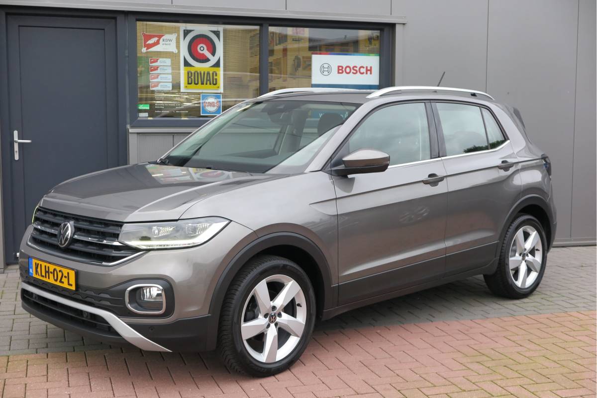 Volkswagen T-Cross Volkswagen T-Cross 1.0 TSI 110pk DSG Style, Led, Virtual Cockpit, Navigatie, Stoelverwarming, DAB+ ,Carplay ,etc .
