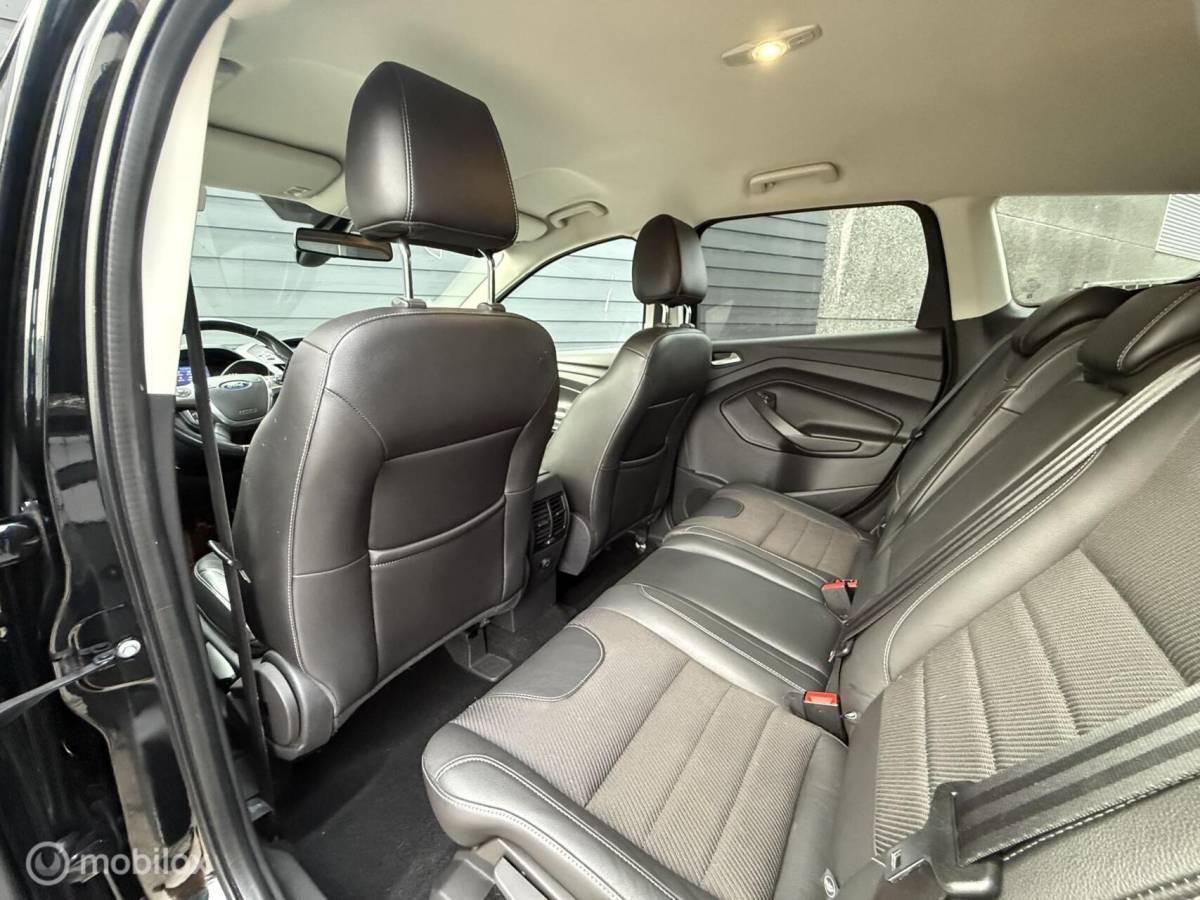 Ford Kuga Ford Kuga 1.6 T 150PK Titanium Navi/Trekhaak/Winterpakket/Clima