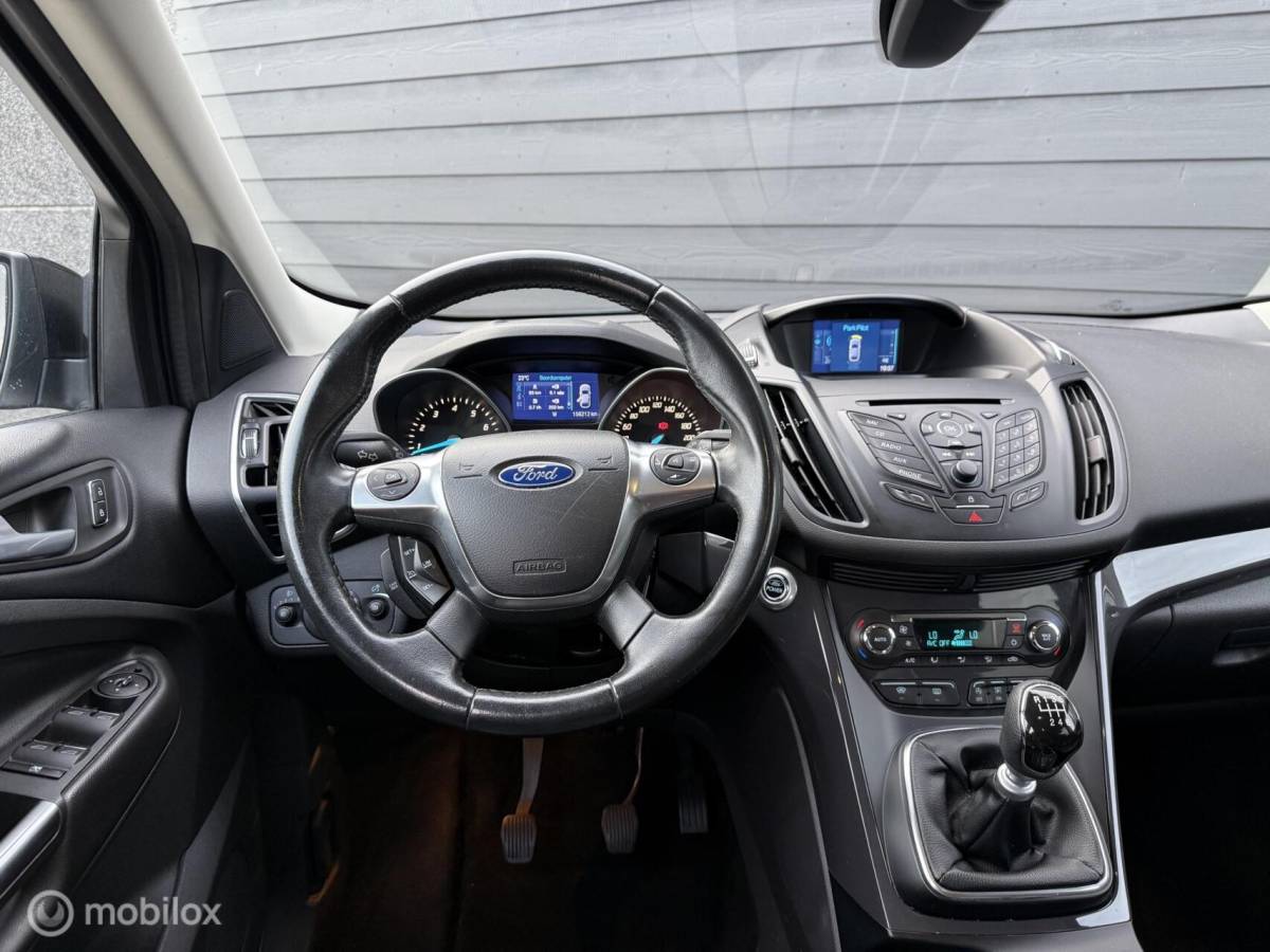 Ford Kuga Ford Kuga 1.6 T 150PK Titanium Navi/Trekhaak/Winterpakket/Clima