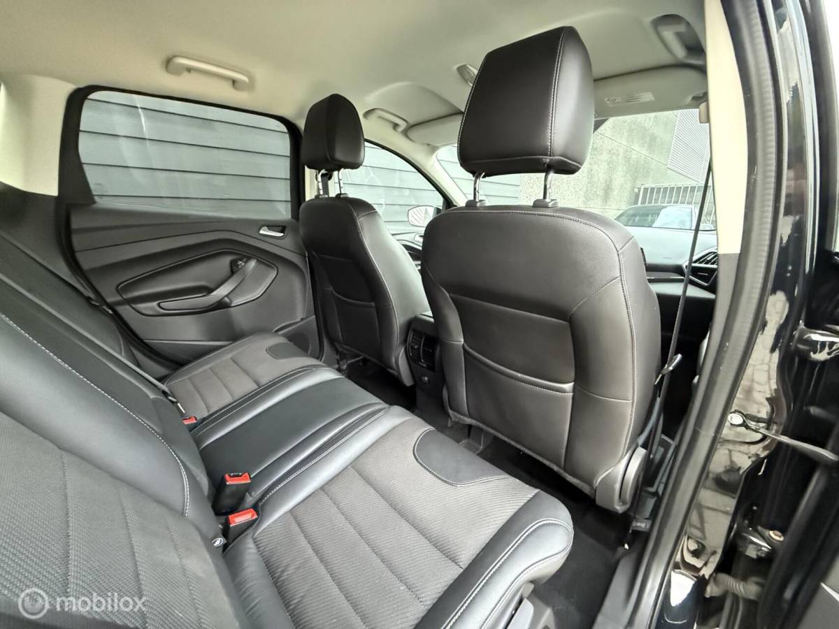 Ford Kuga Ford Kuga 1.6 T 150PK Titanium Navi/Trekhaak/Winterpakket/Clima