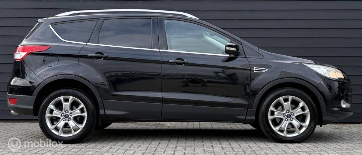 Ford Kuga Ford Kuga 1.6 T 150PK Titanium Navi/Trekhaak/Winterpakket/Clima
