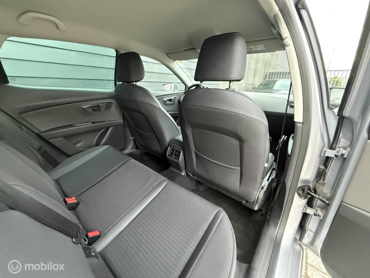 SEAT Leon Seat Leon 1.5 TSI Xcellence Business Intense Full-LED/Carplay