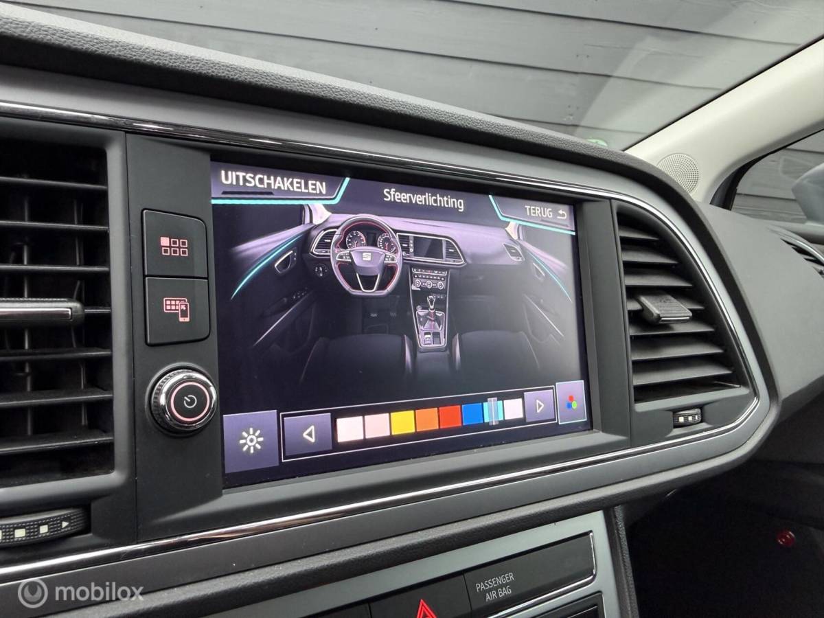 SEAT Leon Seat Leon 1.5 TSI Xcellence Business Intense Full-LED/Carplay
