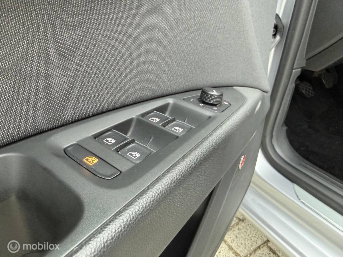 SEAT Leon Seat Leon 1.5 TSI Xcellence Business Intense Full-LED/Carplay